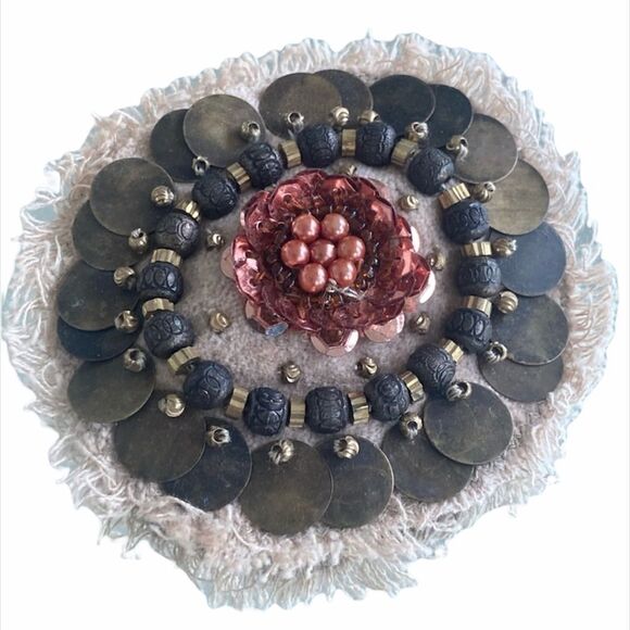 Beaded Pin - Picture 3 of 5